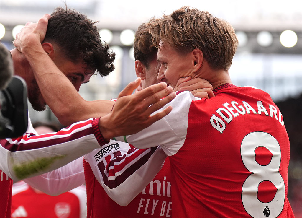 Premier League: Arsenal Clinch Comeback Win, Chelsea Suffer 1st Defeat
