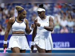Serena And Venus Williams Fall In Thrilling Return To US Open Doubles