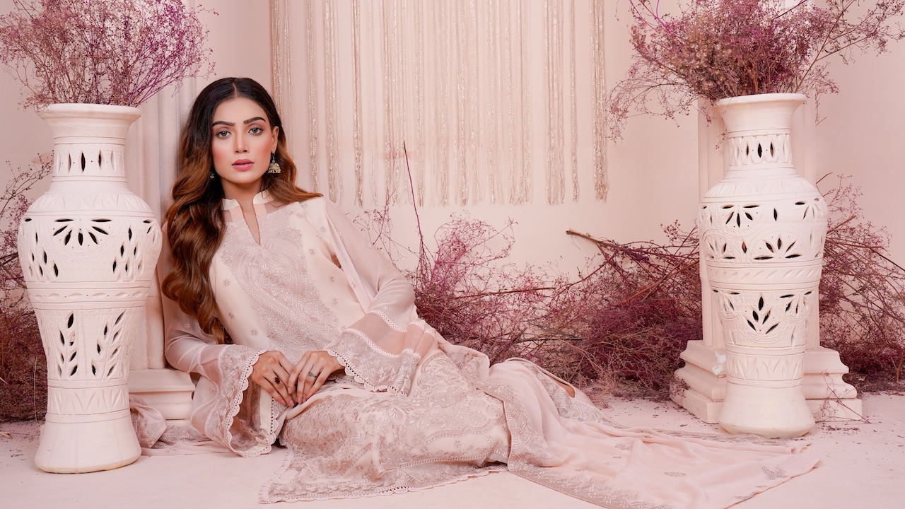 Top ethnic wear picks to grab on discount during Myntra Big Brands Bash Top ethnic wear picks to grab on discount during Myntra Big Brands Bash