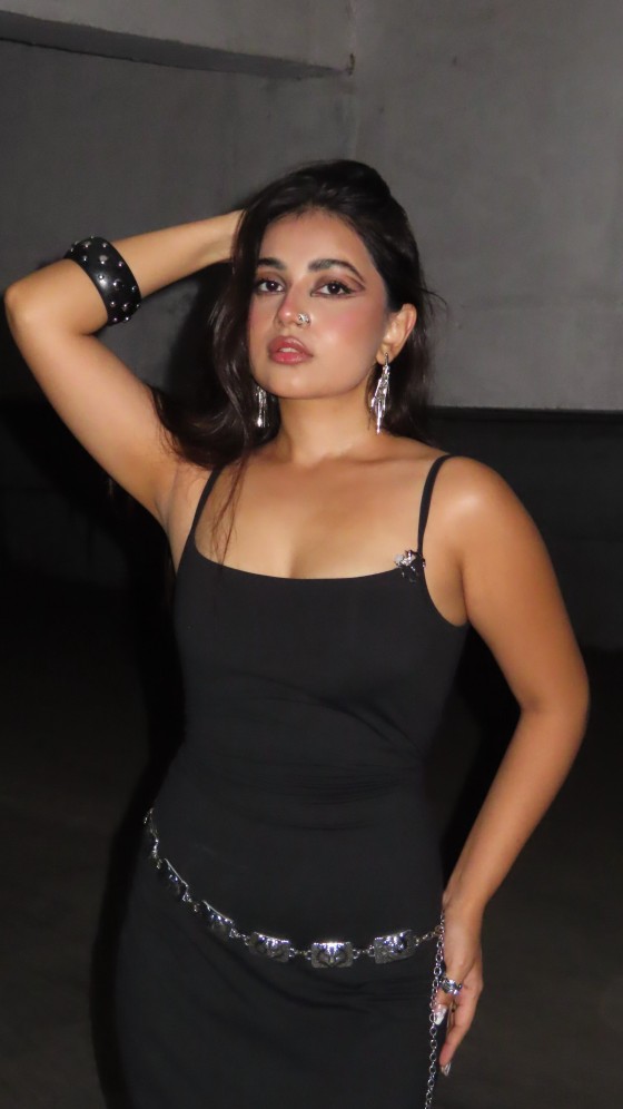 Dolly Javed's Bold Black Moment