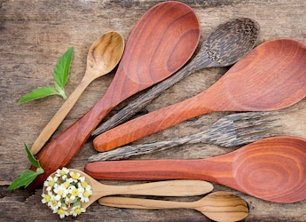 How To Keep Wooden Spoons And Spatulas Clean And Long-Lasting