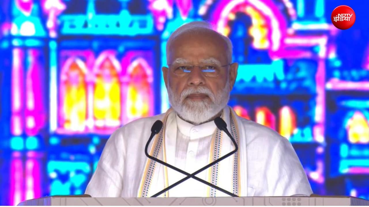 LIVE: 'नाराज फूफा चिल्लाएंगे, अब उन्हें नया काम मिल गया है', फ्रेट कॉरिडोर का जिक्र करते हुए पीएम मोदी का विपक्ष का हमला