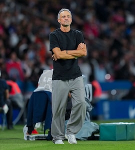 Luis Enrique Extends Contract As PSG Coach Until 2030