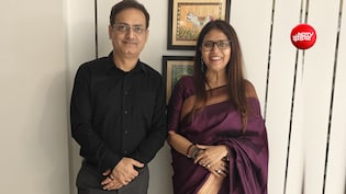 80s फोटो ट्रेंड: विकास दिव्यकीर्ति की पत्नी बोलीं- तब नहीं था 'तुम्हारी साड़ी मेरी से सफेद कैसे' वाला दिखावा