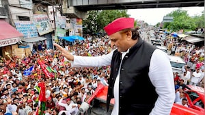 UP 2027: Akhilesh Yadav Steps Up, SP-Congress Seat Talks Loom
