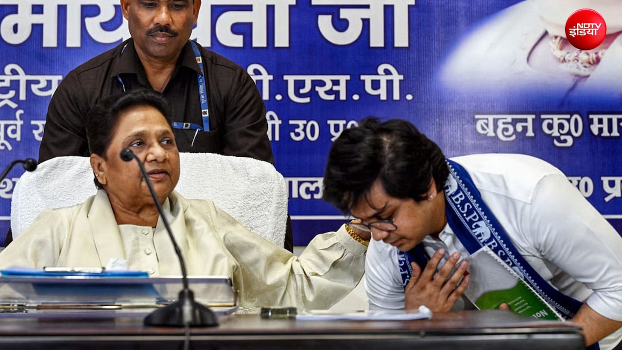मायावती की प्रतिज्ञा- सभी भतीजे बसपा से बाहर ही रहेंगे, सिर्फ भतीजी दीपिका आनंद को ही एंट्री का हक