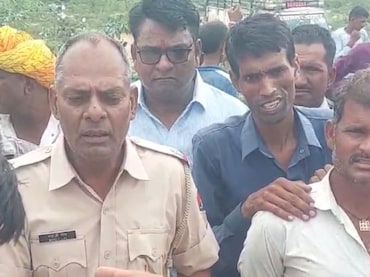 युवक और क&zwj;िशोरी ने मह&zwj;िला का ओढ़नी से घोंटा गला, शव को कुएं में फेंका&nbsp;