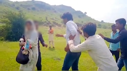जमुई, बांका और समस्तीपुर के बाद अब गया में कपल से बदसलूकी : पहाड़ी पर घेर कर मारपीट, आरोपियों में 4 नाबालिग भी
