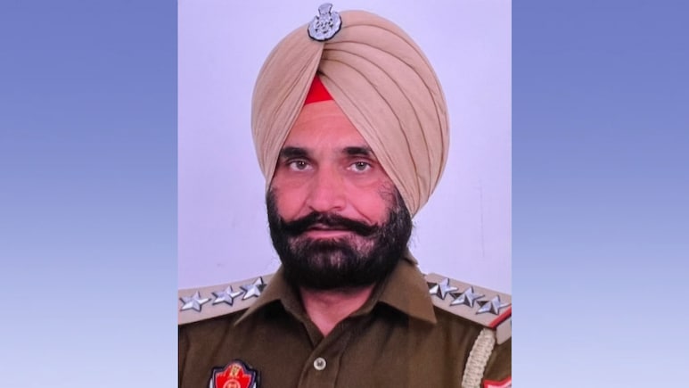 Punjab Cop In Charge Of Tackling Drug Trafficking Caught With 3 kg Heroin
