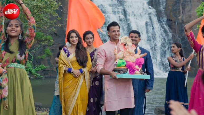 इंडियन आइडल फेम अभिजीत सावंत का ने रिलीज किया 'गण धाव रे' गाना, बेटियों ने भी दी आवाज