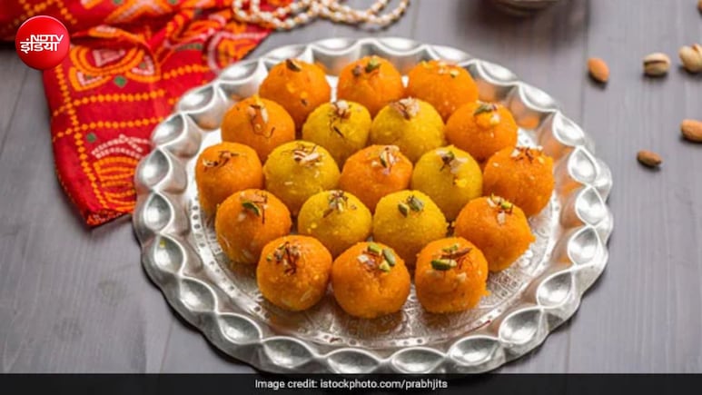 बप्पा के प्रसाद पर FDA का पहरा! मुंबई के पंडालों में महा-प्रसाद के लिए लागू हुए कड़े नियम