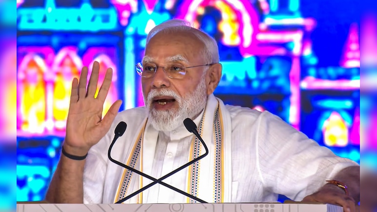 Man Held With Fake PMO ID At PM Event Venue In Mumbai Claims He Was Scammed