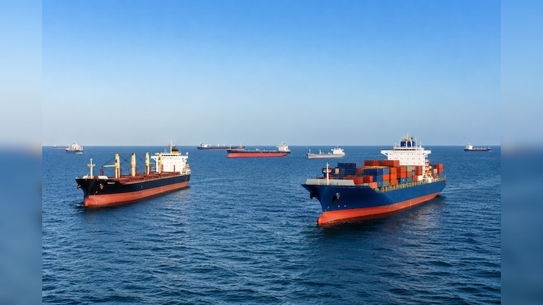 Iran-Gulf Meeting To Discuss Strait of Hormuz Postponed, Oman Says