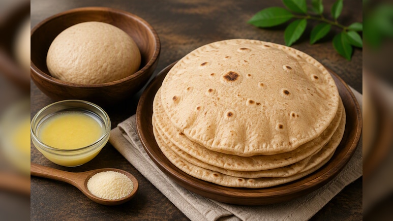 आटा गूंथने से पहले मिलाएं ये 1 चीज, रोटी बनेंगी साफ्ट और सेहतमंद
