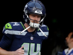 Seattles Super Bowl Defense In Chaos After Sam Darnold Goes Down On Opening Drive