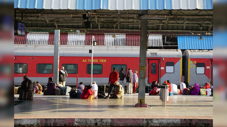Kasara Traffic And Power Block: Schedule, Suburban Local Trains Cancellation, Rescheduling And More