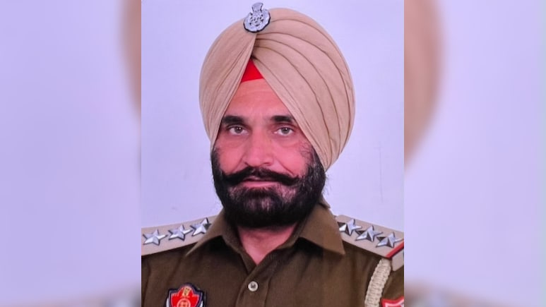 पंजाब में जिनपर नशा रोकने की जिम्मेदारी, वही कर रहे ड्रग्स की तस्करी, 3.35 किलो हेरोइन के साथ इंस्पेक्टर गिरफ्तार
