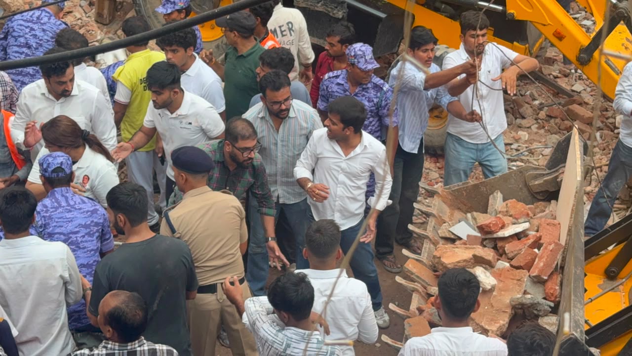 Delhi Building Collapse Raises Questions On Safety, Student Bodies Protest