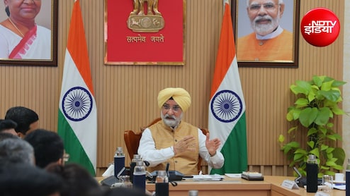 दिल्ली में महिला सुरक्षा के लिए बनेगी पिंक फोर्स, स्कूलों-कॉलेजों और मेट्रो स्टेशनों पर करेगी पेट्रोलिंग