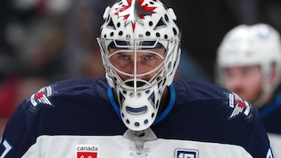 Connor Hellebuyck Trade Talks Hit Another Roadblock As &nbsp;Winnipeg Jets Receive "Terrible Offers"