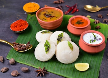 Which City Is Known As The Idli Capital Of The World?