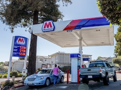 Trump Ramps Up Pressure On Squeezed Refiners To Ease Pump Prices