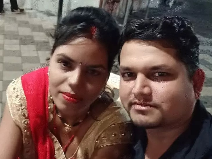 आरोपी जेठानी पार्वती बाई कुशवाह अपने पति के साथ. आरोपी जेठानी पार्वती बाई कुशवाह अपने पति के साथ.
