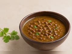 ना प्याज, ना लहसुन, फिर भी स्वाद ऐसा कि मुंह में आ जाए पानी, ट्राई करें हिमाचली धाम का काले चने का खट्टा