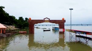 Flood Fury Grips Uttar Pradesh, Over 16,000 Evacuated Across 23 Districts