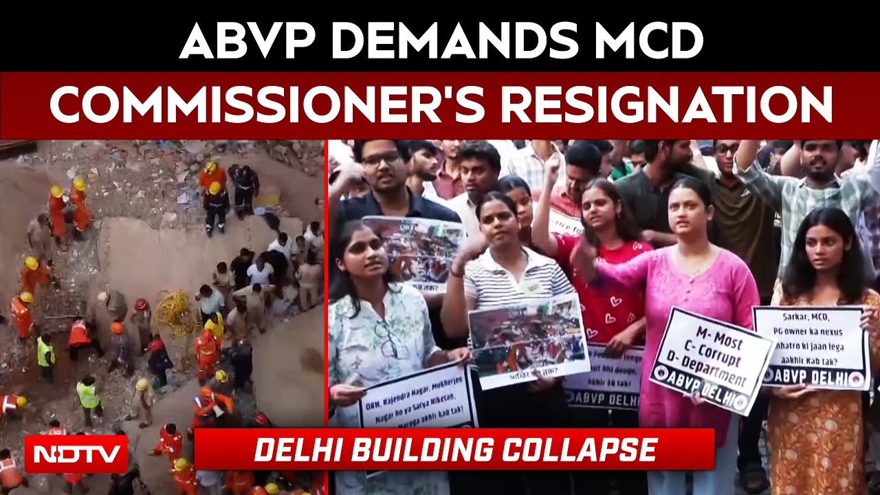 Delhi Building Collapse | ABVP Protest Over The Collapse, Demands MCD Commissioner’s Resignation