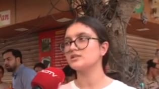 पीजी पर चल रहा हथौड़ा, मालिक नहीं लौटा रहे सिक्योरिटी का पैसा, रहने-खाने की दिक्कत अलग