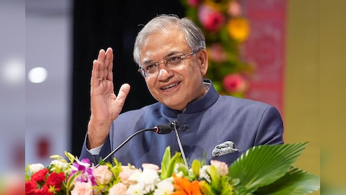 CEC ज्ञानेश कुमार के खिलाफ महाभियोग? हटाना मुश्किल, फिर प्रस्ताव लाने के पीछे विपक्ष की रणनीति क्या?