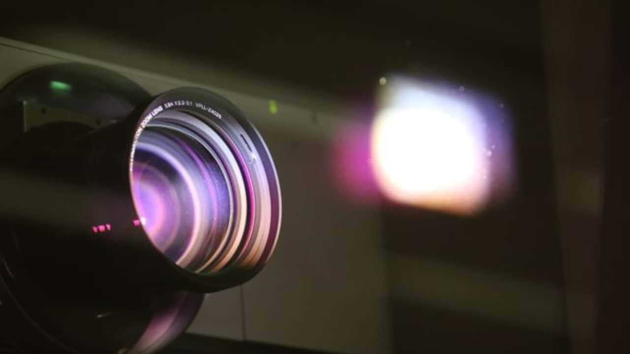 What affects projector sharpness What affects projector sharpness