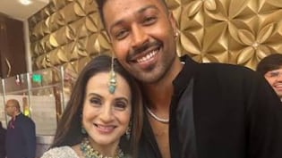 'Surely You Don't Have A Girl': Ameesha Patel Slams Internet User Over Dating Rumours With Cricketer Hardik Pandya