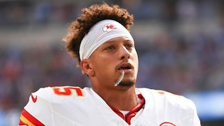 Patrick Mahomes Addresses Controversial Chop Robinson Hit After Roughing Call