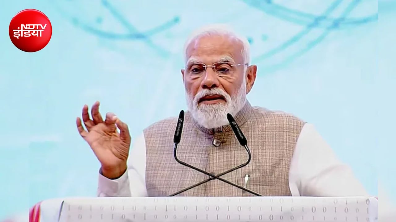 नंगे पैर स्कूल जाते थे मोदी और उनके दोस्त, बचपन के साथी दौलत खान ने सुनाए किस्से