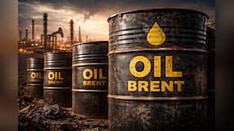 Boiling Hot: Brent Crude Hits $100 After Seven Weeks Amid US Strikes On Five Iranian Oil Tankers