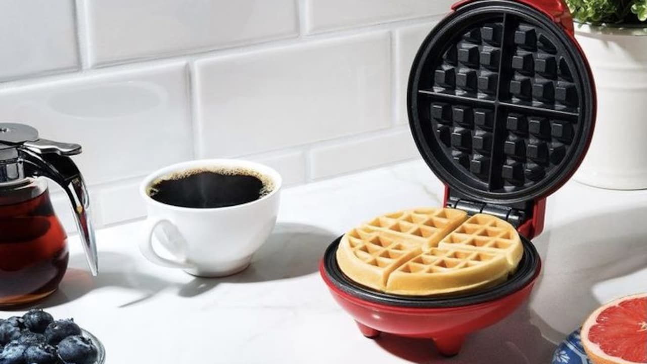 Why Are Waffles Crispy On Top But Soft Underneath? 10 Reasons And Fixes