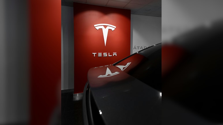 Tesla Faces Trial Over Allegations Of Racial Harassment, Segregation At California Plant