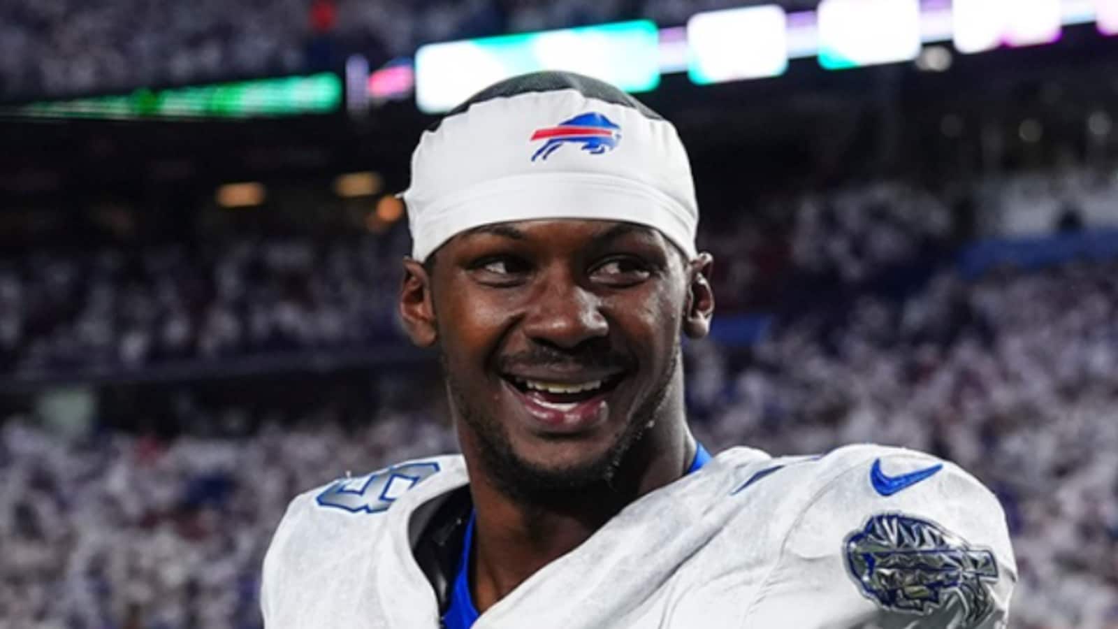 Bills Beat Lions 41-31 On Thursday Night Football But Sam Franklin Jr. Fine Steals The Spotlight