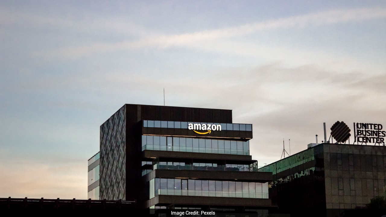 Amazon's Revenue Soars, But 3 Times More Workers Now Rely On Food Stamps: Report