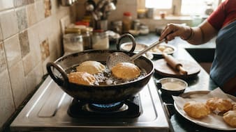 How To Make Crispy, Less Oily Puris At Home: 7 Easy Tips That Work