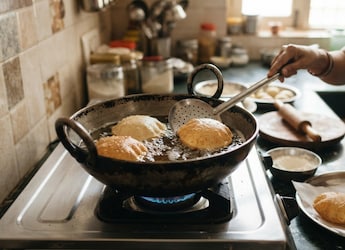 How To Make Crispy, Less Oily Puris At Home: 7 Easy Tips That Work