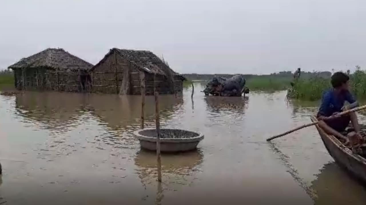 2026 बिहार बाढ़: नदियों को खुला छोड़ना होगा