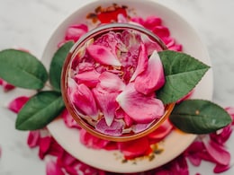 Can Your Skin Texture Improve If You Use Rose Water Every Day?