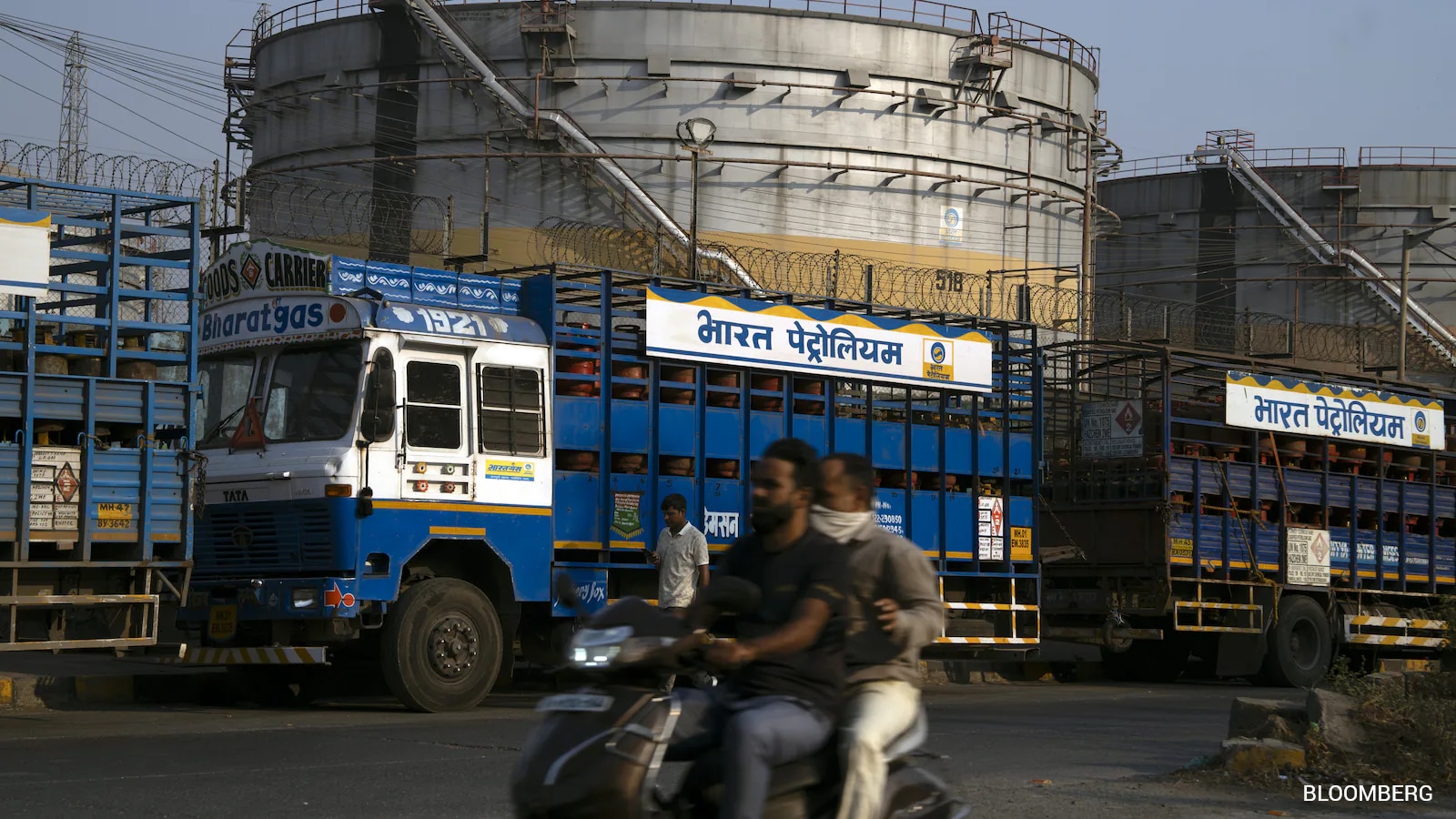 Global Investors Sell Indian Assets Amid Rising Oil Prices And Yields