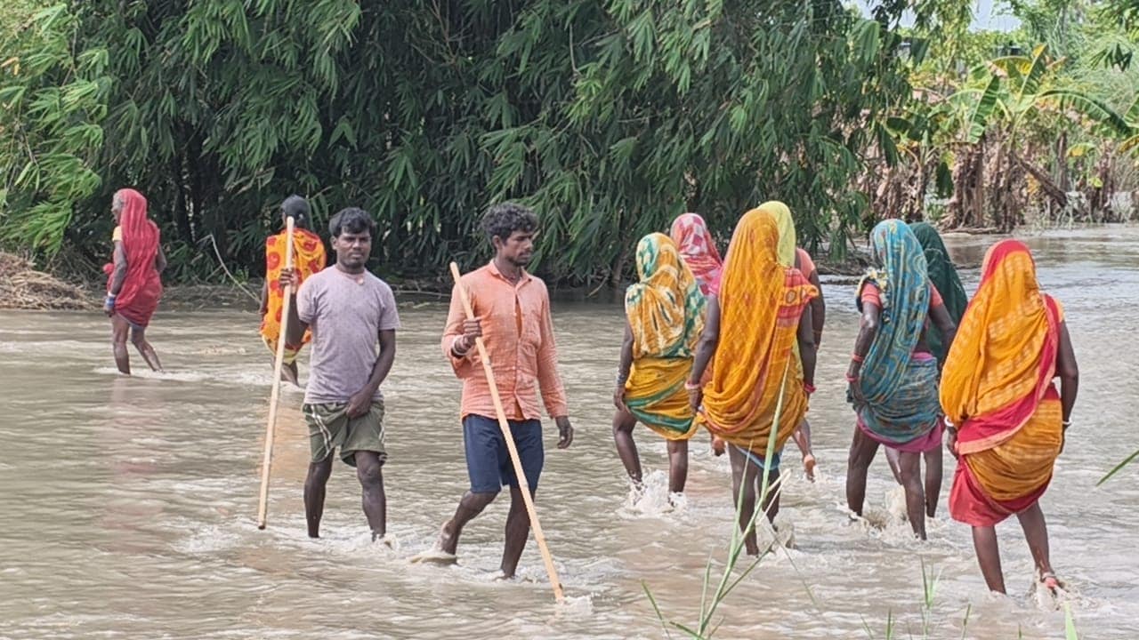 Bihar Flood: बिहार में बाढ़ का कहर Bihar Flood: बिहार में बाढ़ का कहर