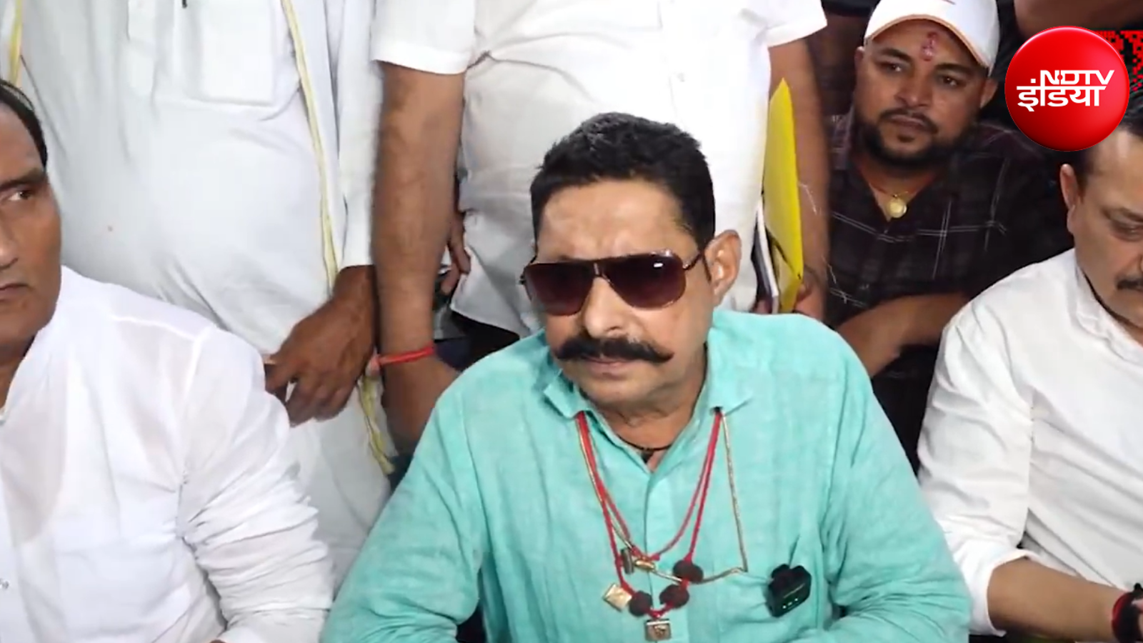 JDU उम्मीदवार के खिलाफ उतरे अनंत सिंह, जन सुराज को दिया समर्थन, कहा- उन्होंने मेरा विरोध किया था, अब मेरी बारी