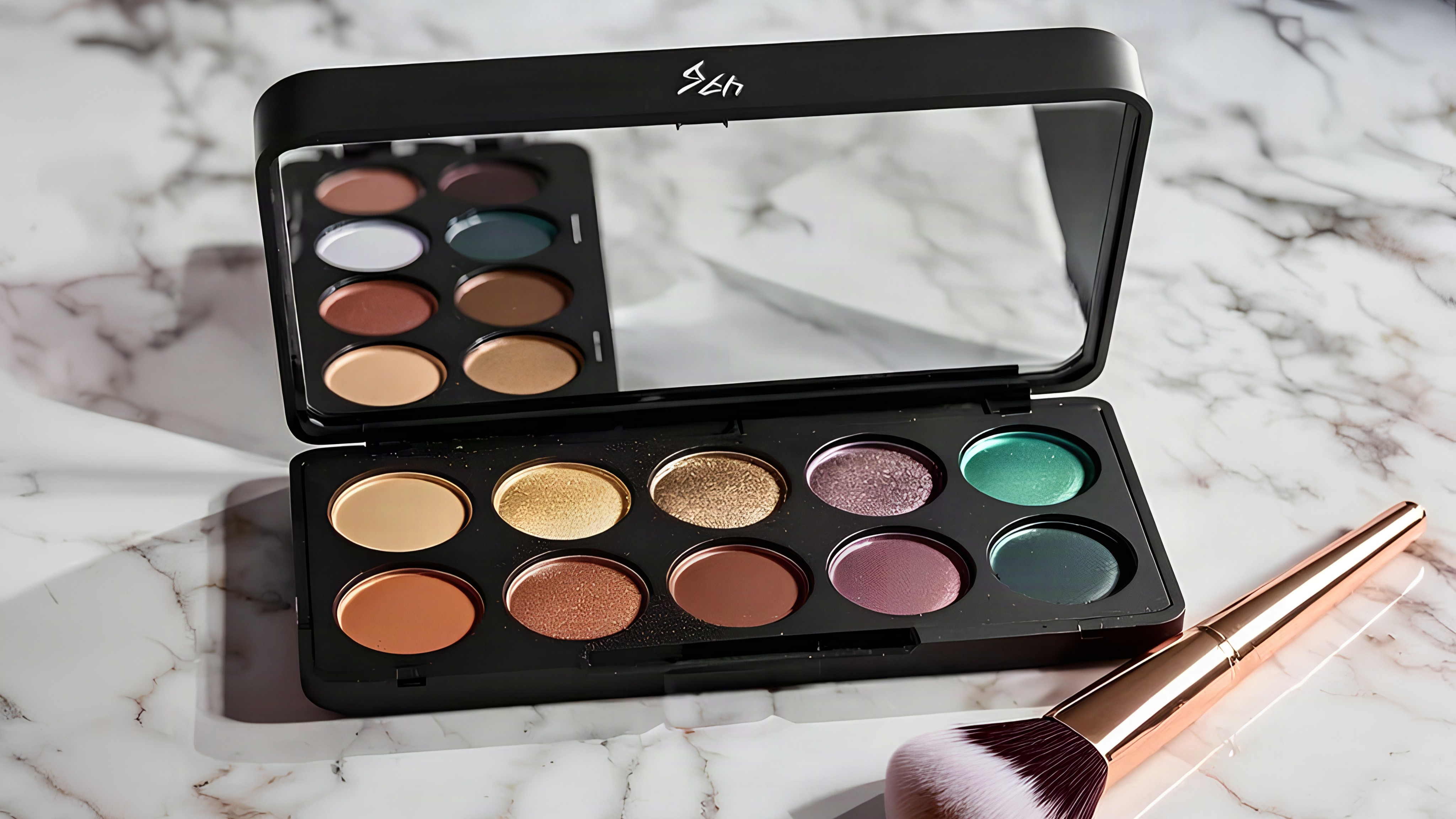 Glitter Vs Matte Eyeshadow For Different Skin Tones Glitter Vs Matte Eyeshadow For Different Skin Tones