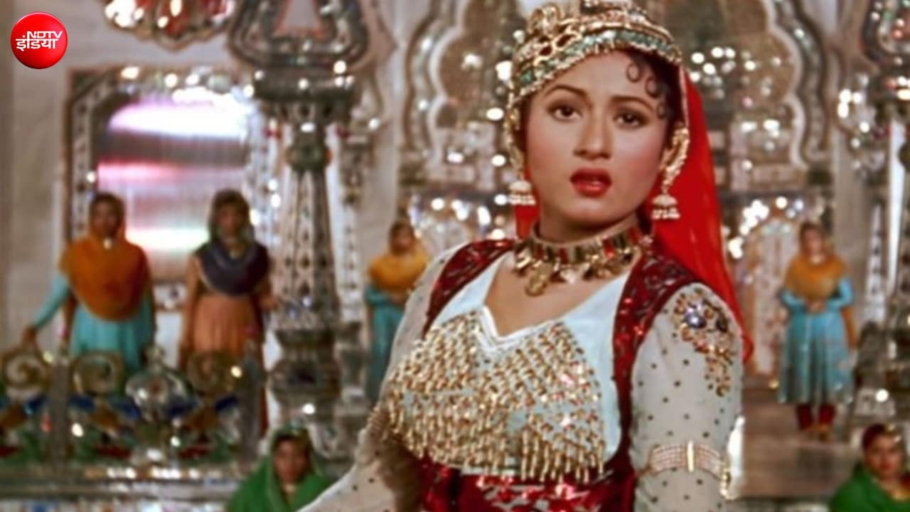 66 साल पुरानी वो फिल्म जिसमें थे 12 गाने, मर गई अनारकली लेकिन सुपरहिट हो गए सभी 12 के बारह सॉन्ग, बनने में लगे 16 साल, आज भी सदाबहार